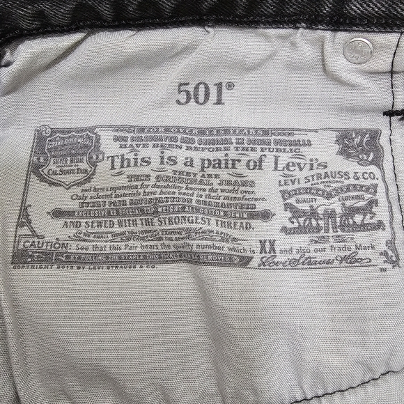 Levi’s 501 Black Button Down Jean Shorts Waist 34 - Picture 11 of 15